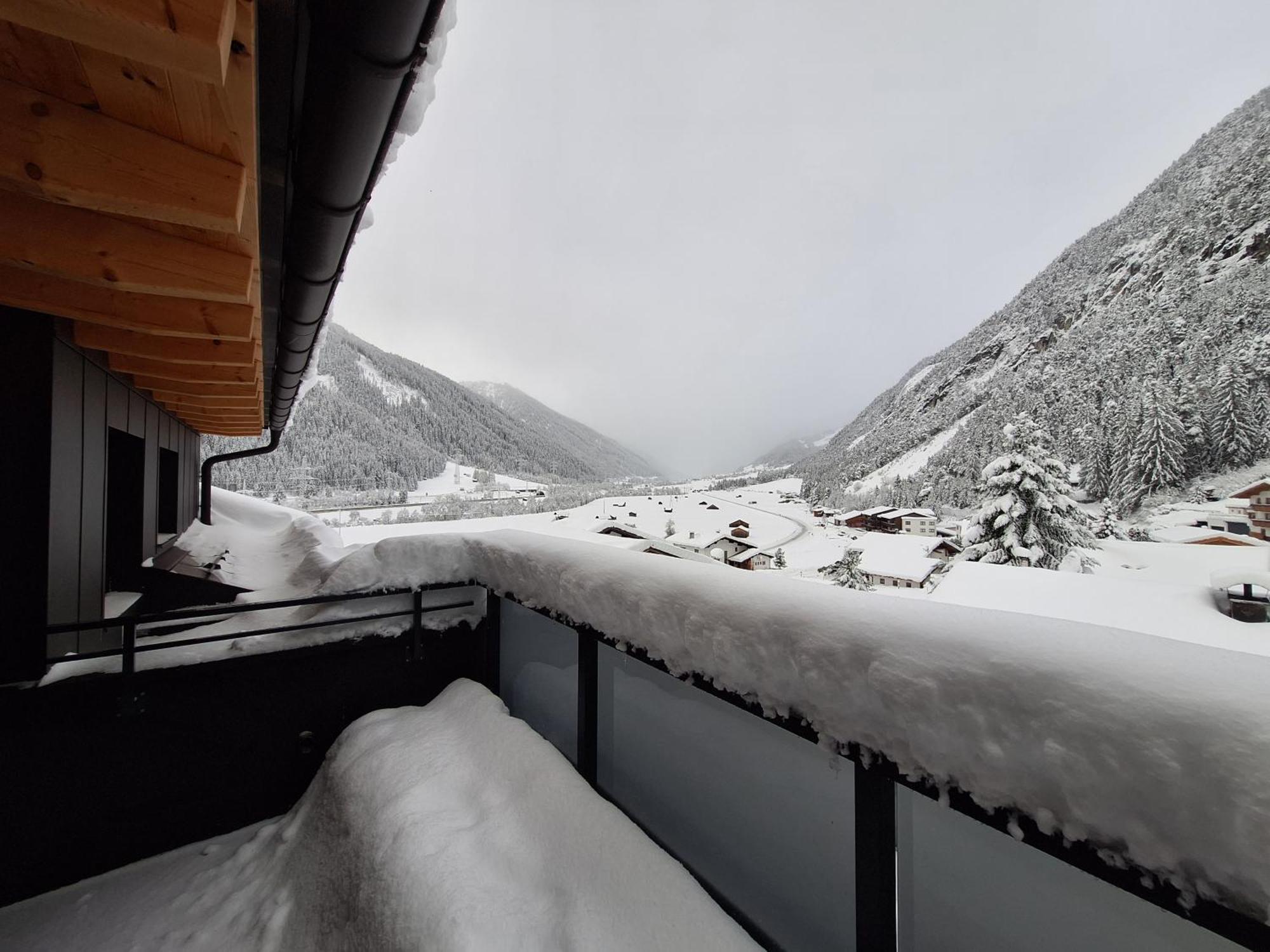 Appartements Tyrol เพทท์นอย อัม อาร์ลแบร์ก ภายนอก รูปภาพ