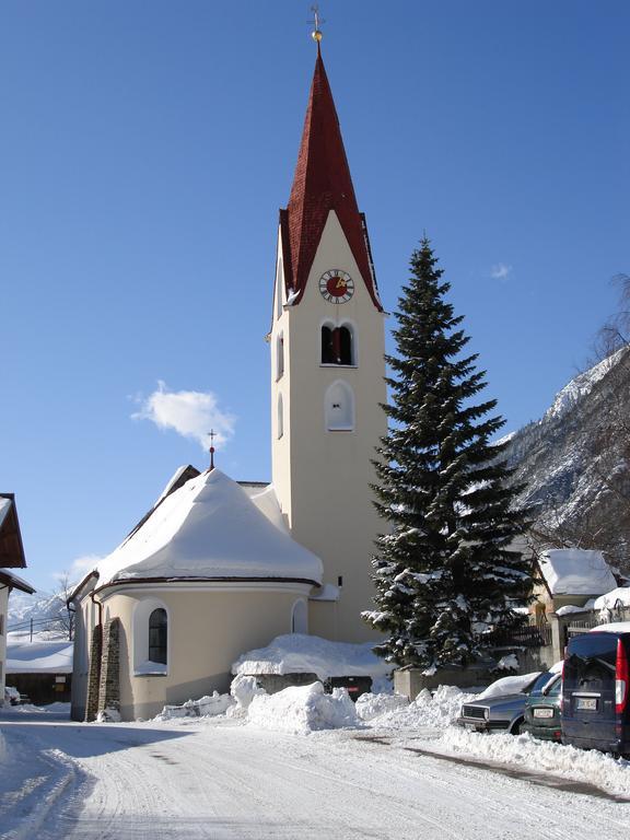 Appartements Tyrol เพทท์นอย อัม อาร์ลแบร์ก ภายนอก รูปภาพ