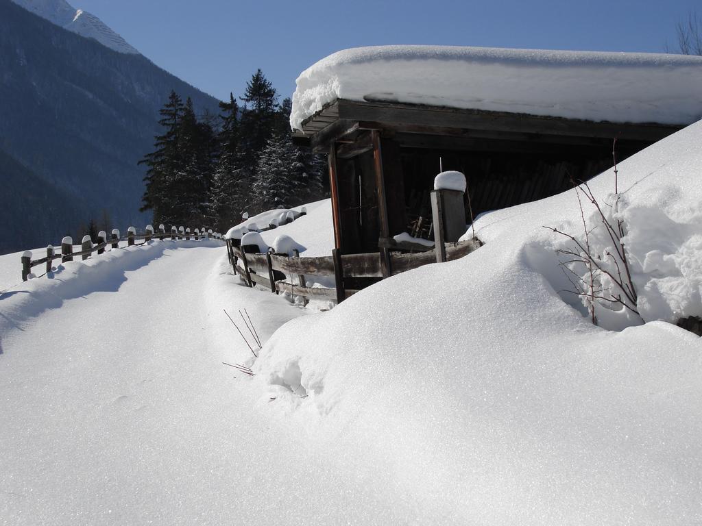 Appartements Tyrol เพทท์นอย อัม อาร์ลแบร์ก ภายนอก รูปภาพ