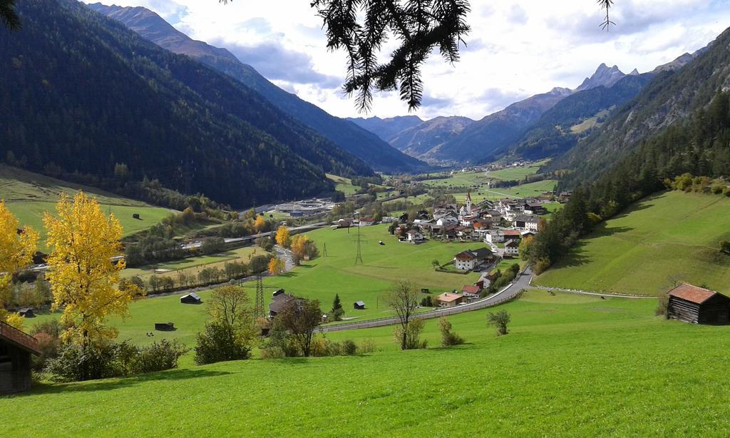 Appartements Tyrol เพทท์นอย อัม อาร์ลแบร์ก ภายนอก รูปภาพ